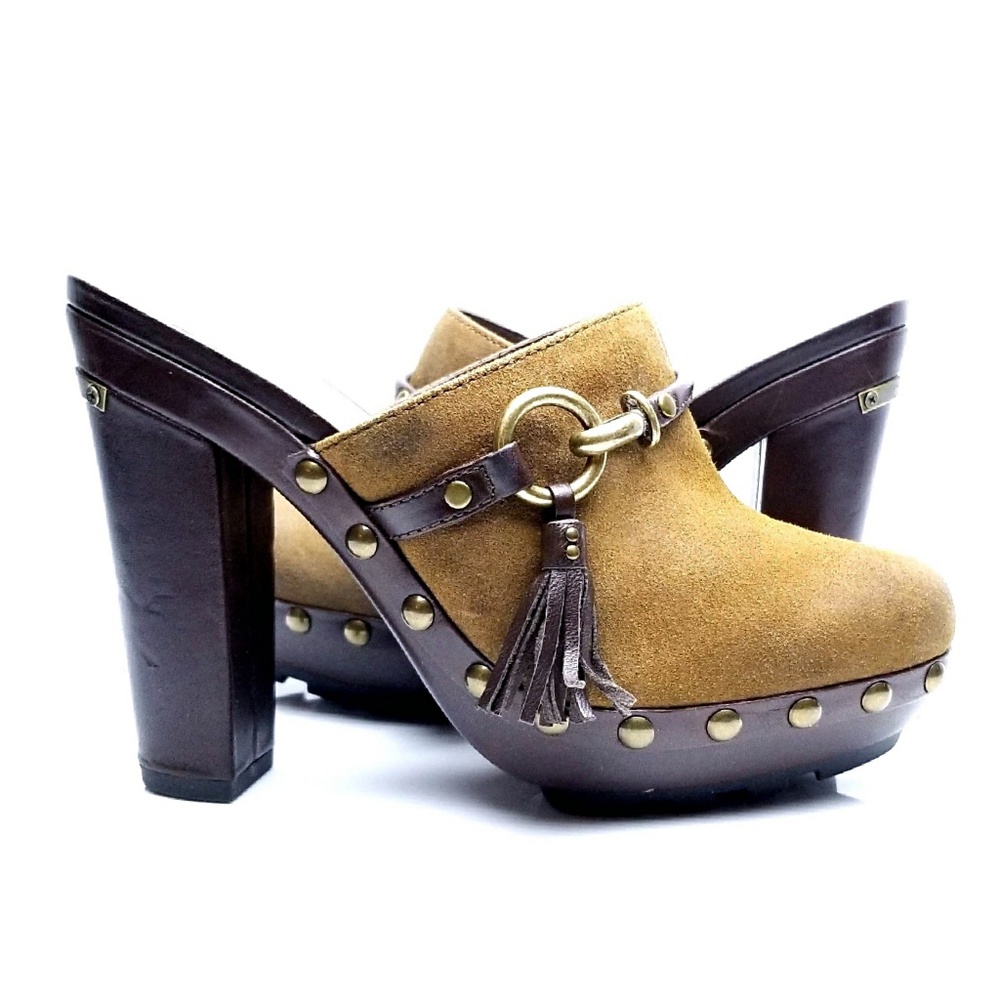 ❄️ COACH: Tan Suede Rana Tassel Heeled Clogs (6.5)
